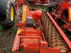 Kuhn HR 3004