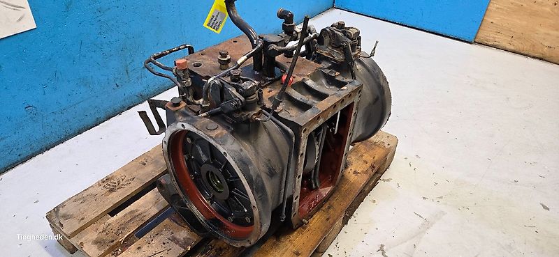 Deutz Agrotron 90 (Spare part/Reservedel/Ersatzteil)