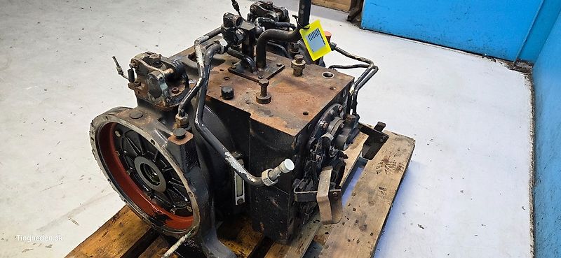 Deutz Agrotron 90 (Spare part/Reservedel/Ersatzteil)