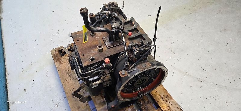 Deutz Agrotron 90 (Spare part/Reservedel/Ersatzteil)