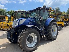 New Holland T7.230 Auto Command SideWinder II (Stage V)