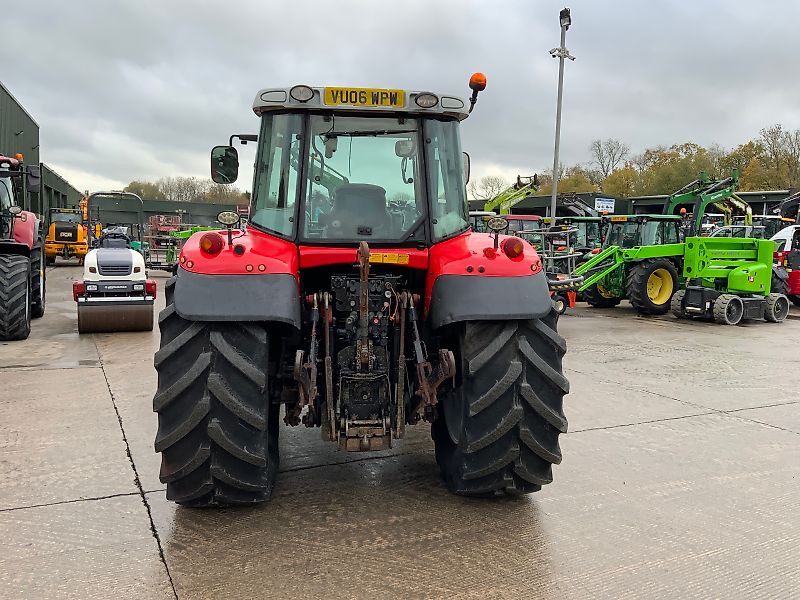Massey Ferguson 6480 DYNA-6 Tractor (ST24945)