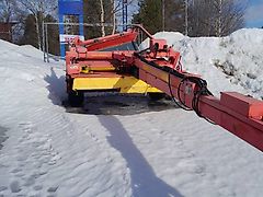 ELHO HNM 320 C mattoperällä