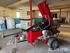 Vedmaskin Japa 305 bensindriven