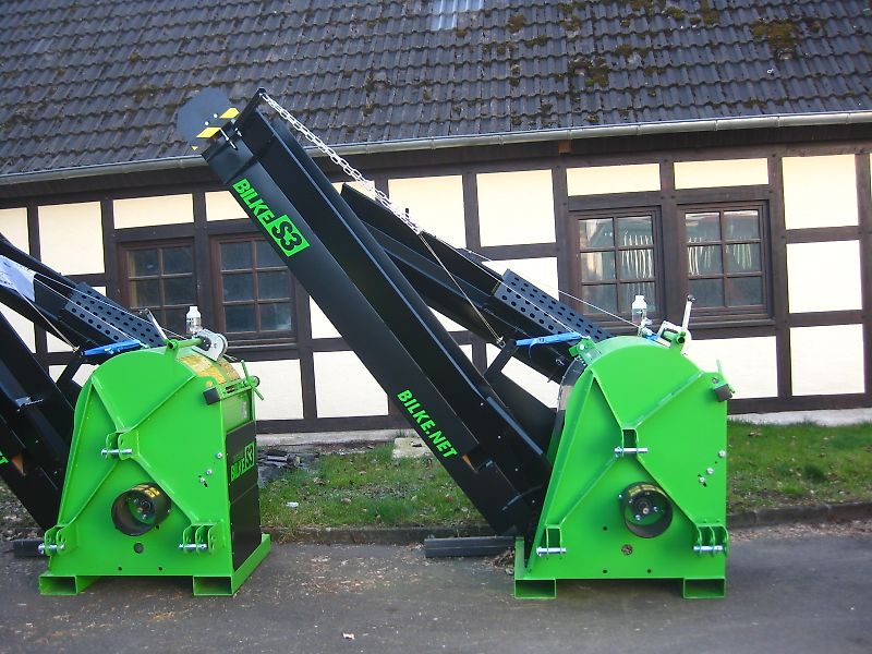 BILKE S3 PTO Zapfwelle Spaltautomat mit Einzugsband und Ausleger