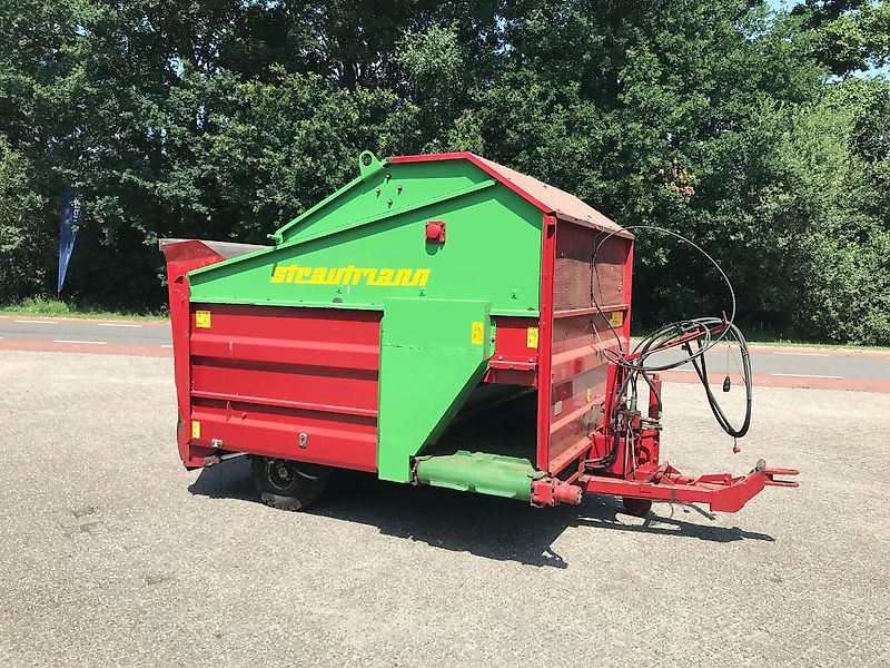 Strautmann UBVW Blokken doseerwagen