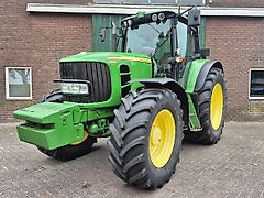 John Deere 6930