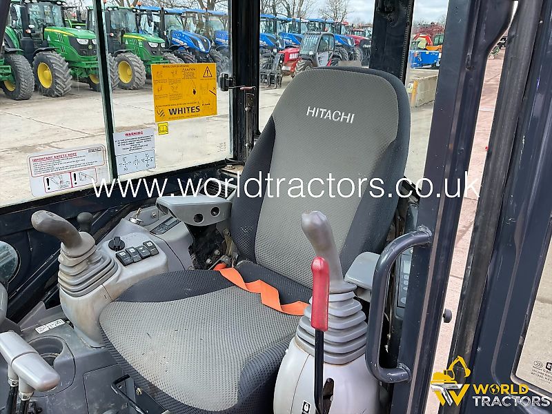 Hitachi ZAXIS 33U