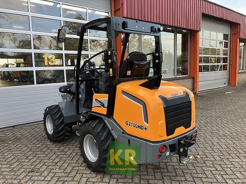 Giant G2700 HD+ #775440