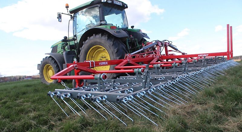 Unia Hackstriegel / Saatstriegel, Akcent, 9,00 m