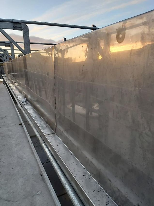 AgroMix Wygrodzenia udojowe ,,Bok w bok''