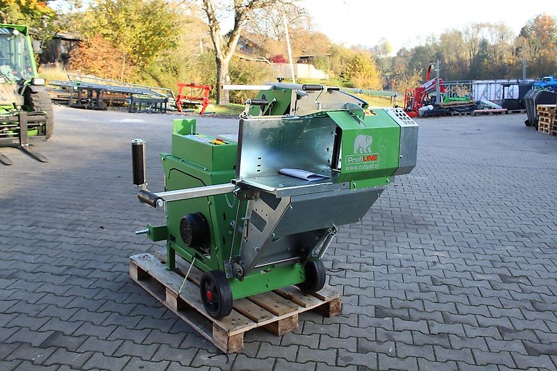 ROBUST S70 Elektro+Zapfwelle-Profi