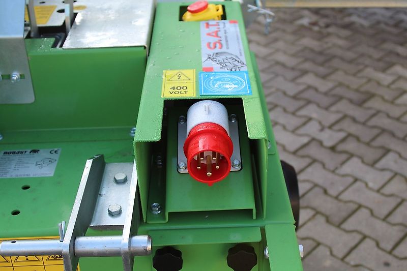 ROBUST S70 Elektro+Zapfwelle-Profi