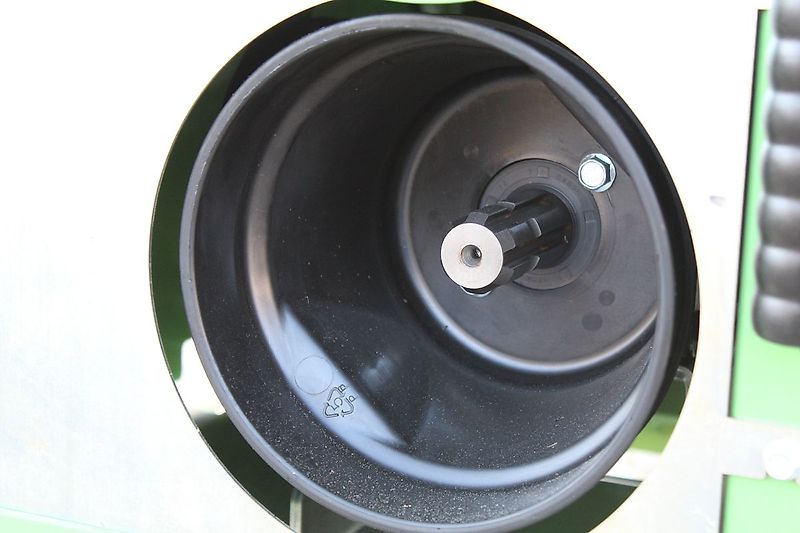 ROBUST S70 Elektro+Zapfwelle-Profi