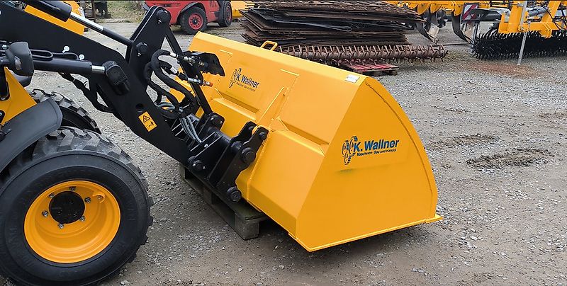 Mittelvolumen - Schaufel mit Euroaufnahme K.Wallner