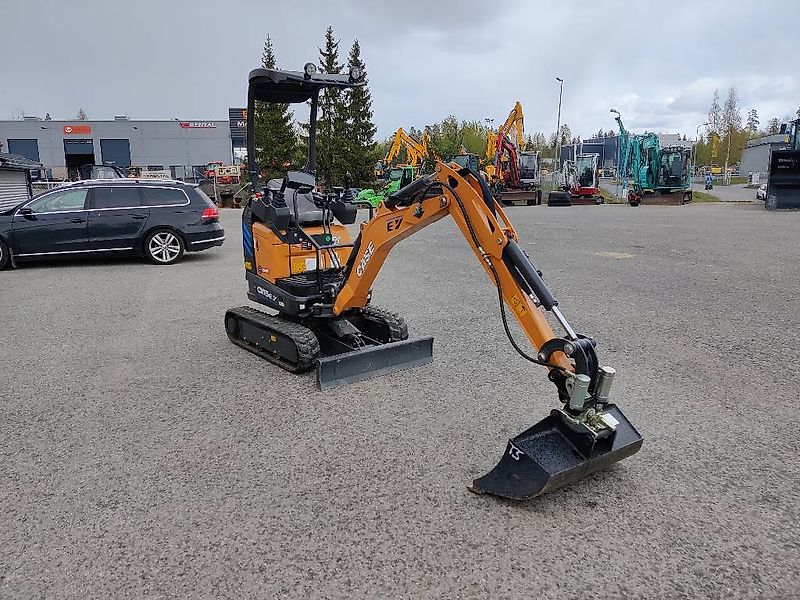 Case CX 15 EV