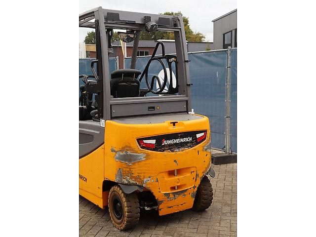 Jungheinrich EFG 425S