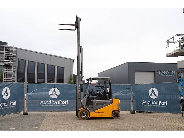 Jungheinrich EFG 425S