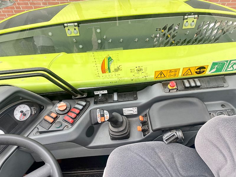 Claas SCORPION 741 VP Stage V Technikjahr 2023