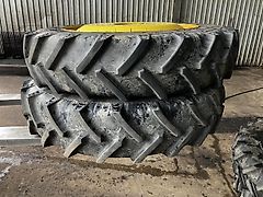 BKT 270/95R32