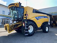 New Holland CX 7.90