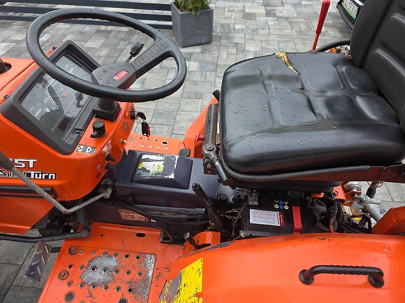Kubota B1750 Hst