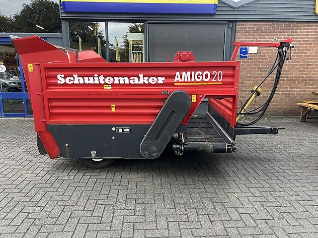 Schuitemaker Amigo 20 blokkendoseerwagen