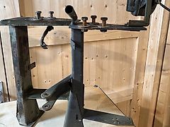 Unimog Lampenträger Halter Scheinwerfer U1000-U2400 424 425 427