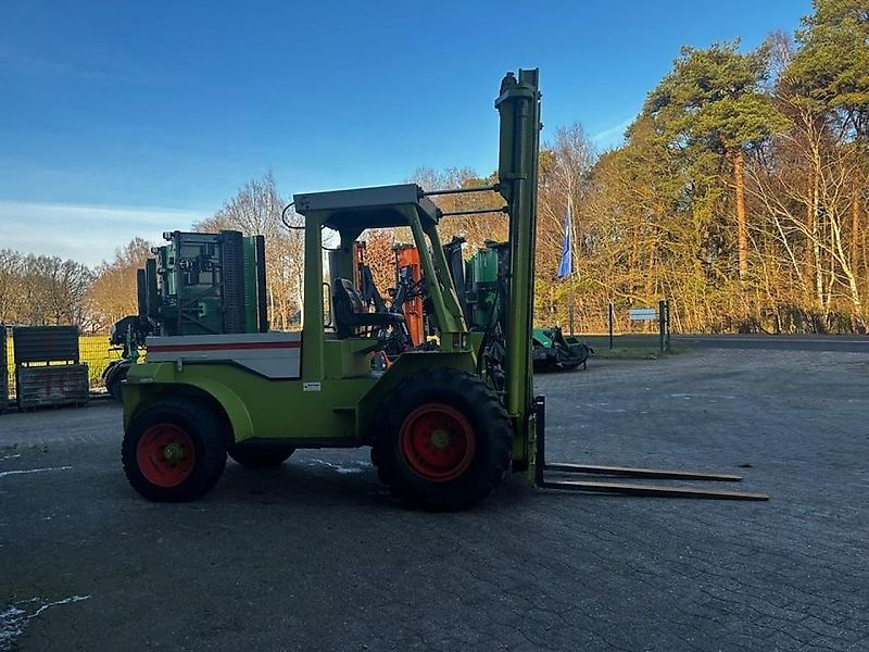 Claas UNITRAC ST 40 (Gabelstapler)