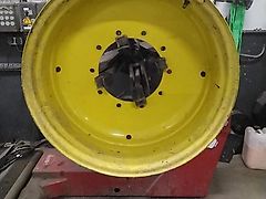 John Deere 15-28 Wiel vast 281-335-10 off -30 JD geel