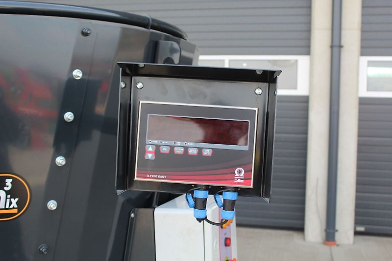 Burkon Futtermischer-2,5m³-Elektromotor+Gelenkwelle