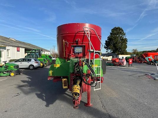 Strautmann VERTIMIX 2401