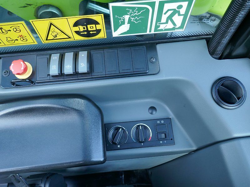 Claas Scorpion 741 VP