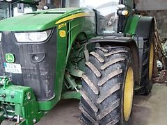 John Deere 8370R