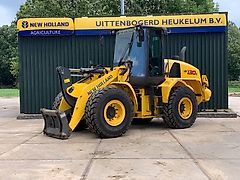 New Holland W 130 C