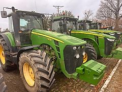 John Deere 8430