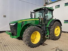 John Deere 8370R