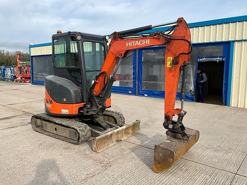 Hitachi ZX29U-3CLR