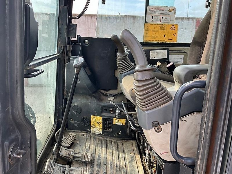 Hitachi ZX29U-3CLR