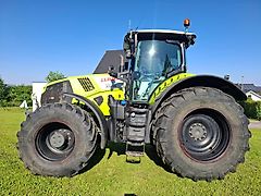 Claas Axion 830