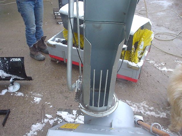 Cerruti Anbau-Schneefräse DX600, BJ 2011, 60 cm AB, Lagermaschine ungeprüft