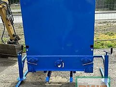 Huber Kompost Streuer Geier Raupe