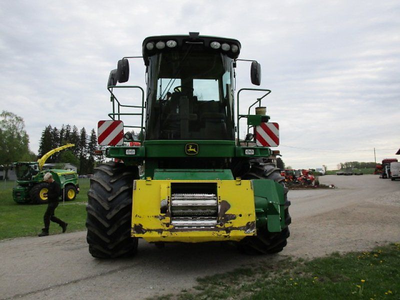 John Deere 7350i