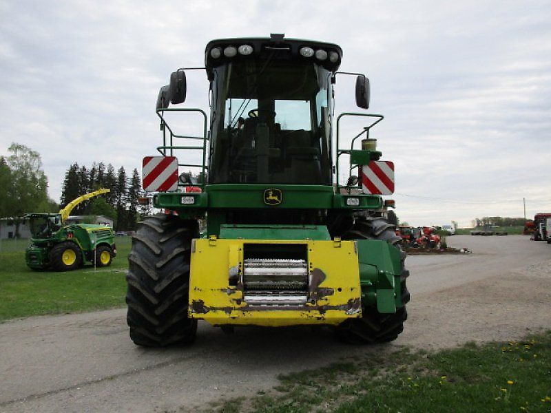 John Deere 7350i