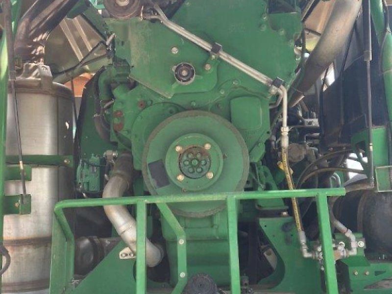 John Deere 8600i