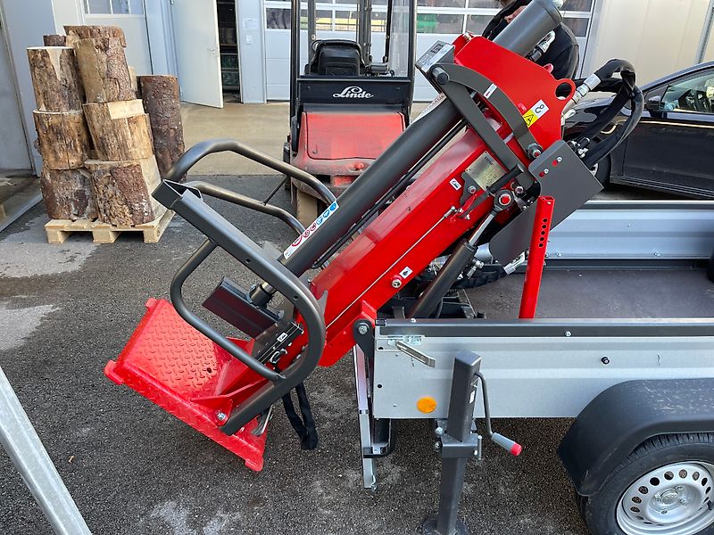 Krpan CV18 Mobile incl. Anhänger bei HAF Forsttechnik