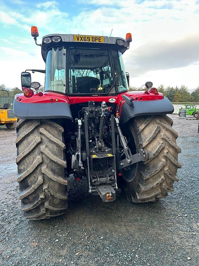 Massey Ferguson 7719S