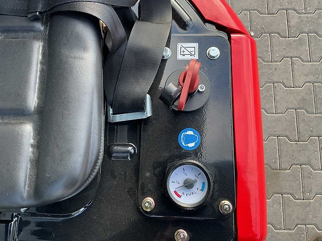 Rhino Rhino-Cross R319