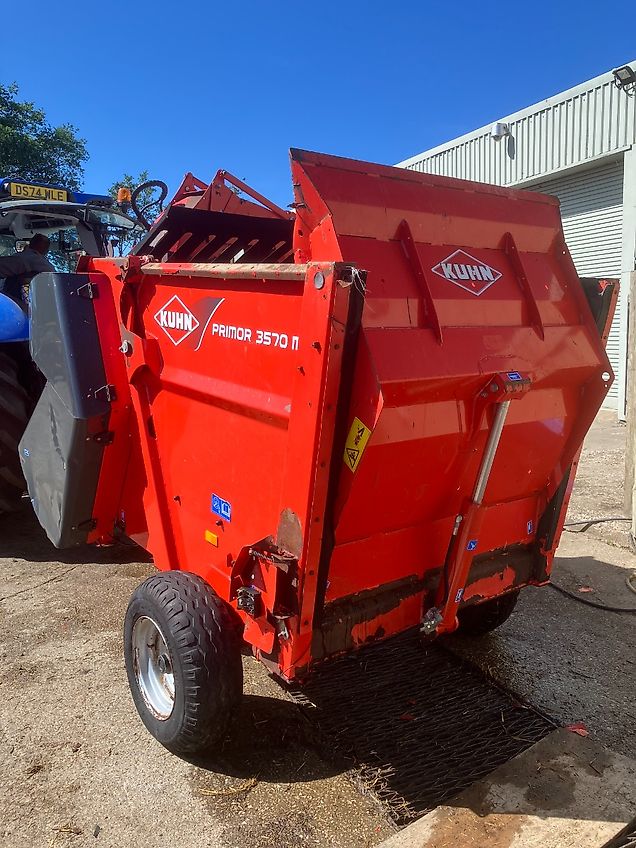 Kuhn 3570M