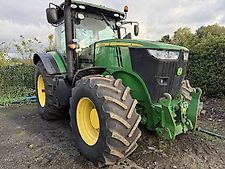 John Deere 7230 R